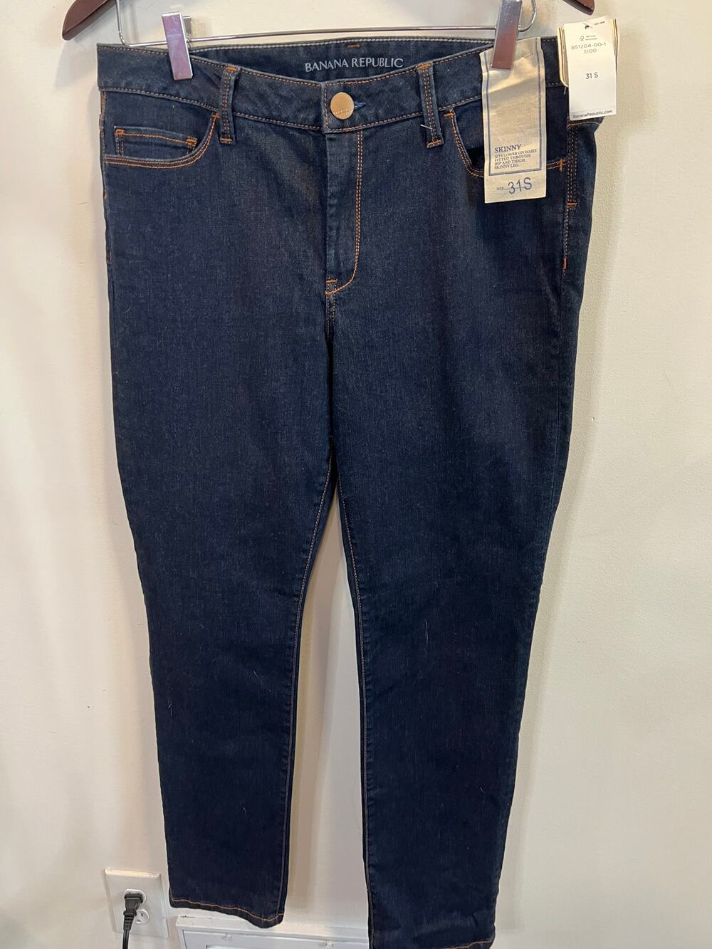 Women's banana republic skinny dark wash jeans – 31S new with tags